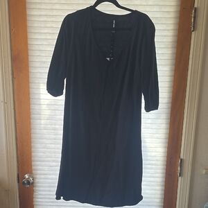 Agnes & Dora Black Post Sleeve Dress